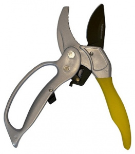 Секатор HANSKONNER HK3012-07-20, 205мм, храповый механизм, алюминиевые ручки