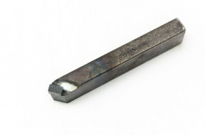 Резец проходной прямой  25*16*140 Т15К6