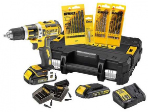 Дрель аккумуляторная (шуруповерт) DeWalt DCK 795S2T 18V с аксессуарами
