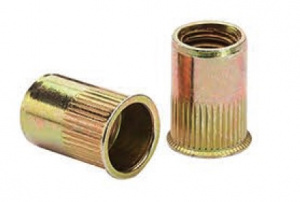 Заклепка резьбовая РИФЛЕНАЯ, умен.бортик М 4,0*L 12,0мм*d 6,0мм*D 7,0мм CN2-UB-S