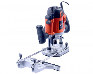 Фрезер PIT 81201А 2050Вт