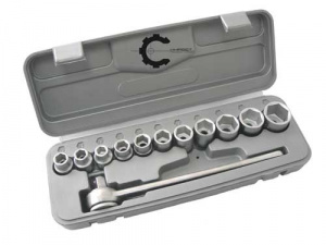 Набор шоферского инструмента "Спутник" 6-гр. "НИЗ" 10-27мм, 12 предметов