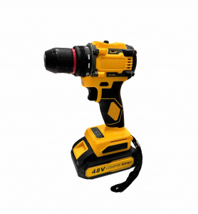 Шуруповерт бесщеточный (с набором) DW