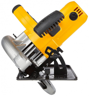 Пила циркулярная DeWALT DWE5615