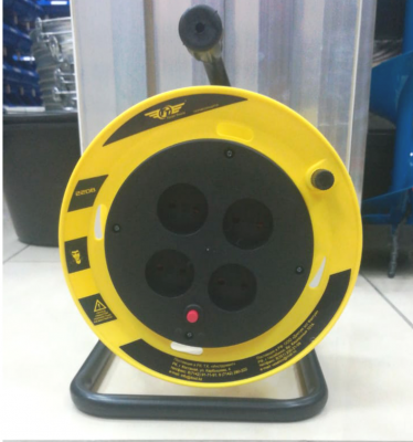 Катушка удлинителя 4 розетки TT